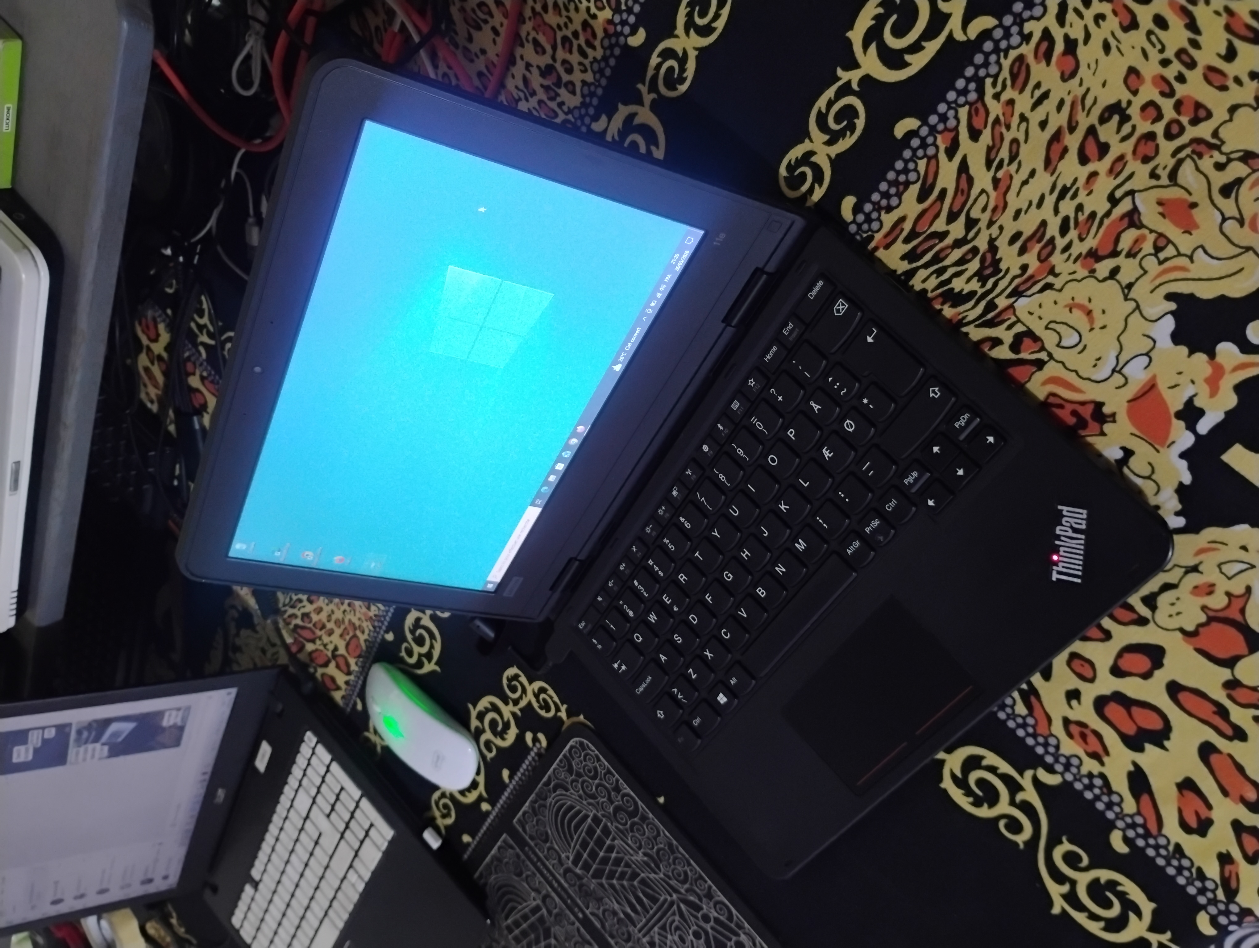 Lenovo ThinkPad Intel Dual Core m3-7Y30 – 7ème Génération État Occasionnel